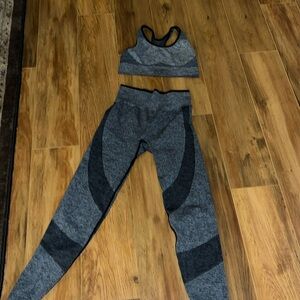 VS Pink Sport Sports Bra and Leggings Set- size small